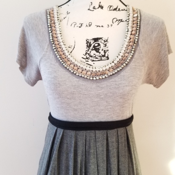 Twentyone gray/gray beaded tie back t-shirt top - Picture 2 of 8